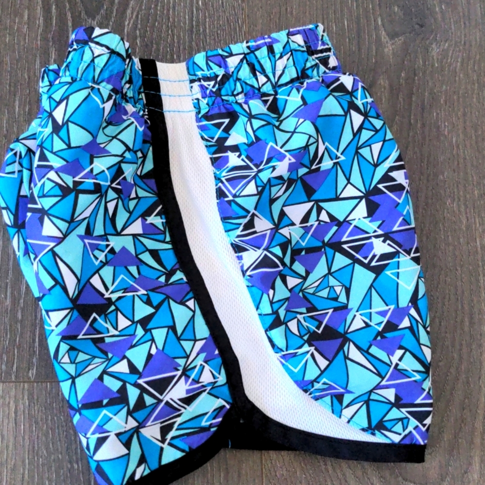 Running shorts with insert - Picture 3 of 3